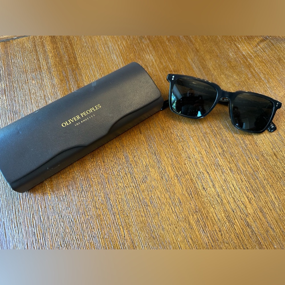 Oliver Peoples Lachman Sun Sunglasses with Case